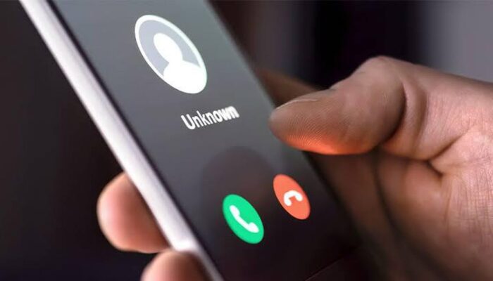 Ancaman Telepon Spam di Era Digital: Strategi Efektif Melindungi Pengguna Android dan iPhone