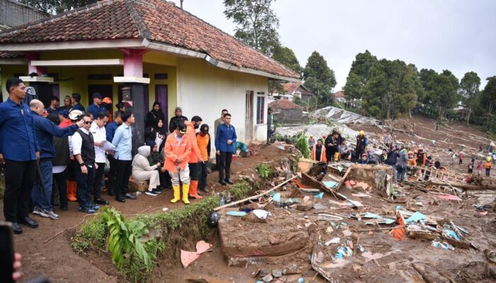 Timsar Gabungan Serahkan Sembilan Kantong Jenazah Lagi di Hari Ketiga Pencarian