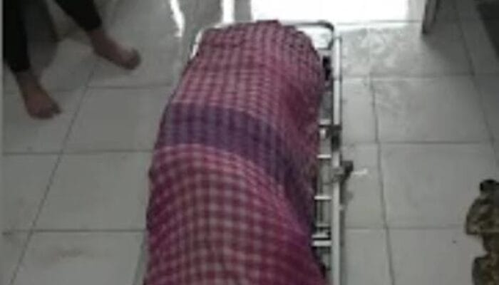 Lansia di Karangligar Ditemukan Meninggal Tenggelam di Rumahnya yang Banjir