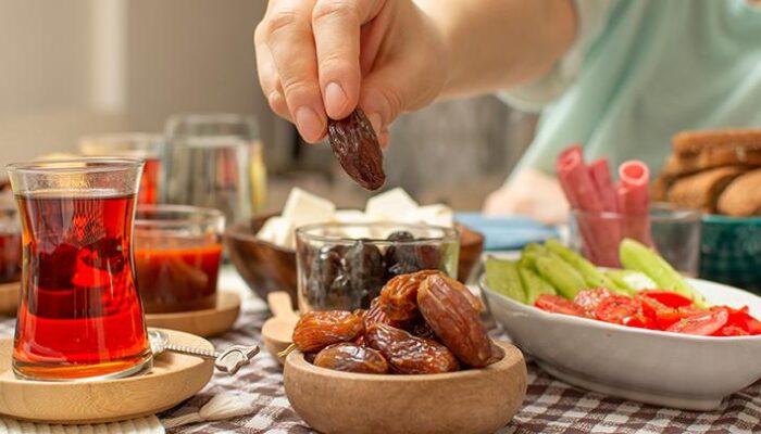 Puasa Sehat Ramadan, Menjaga Keseimbangan Fisik dan Kesehatan Mental
