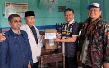 PDM KBB Salurkan Bantuan dan Dirikan Posko Tanggap Bencana Cisarua