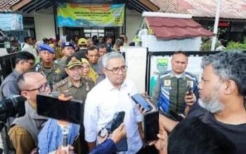 Wali Kota Bandung Tegaskan Timeline dan Audit Keselamatan Proyek Galian Kabel Udara