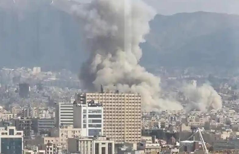 Suasana kota Teheran setelah diserang Israel. (TelegramGroup Iranwire)