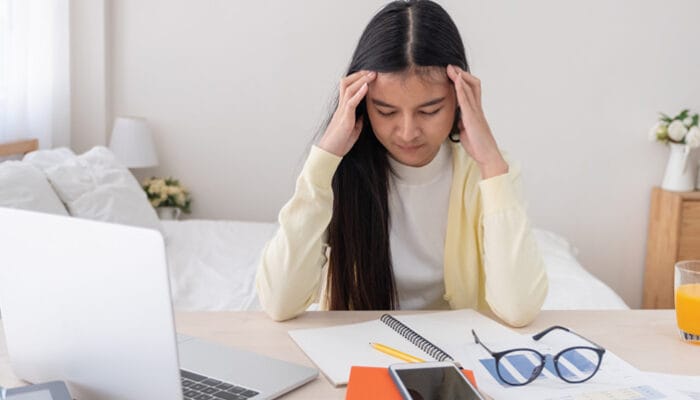 Mengelola Stres dengan Melepaskan Kontrol Berlebihan: Kunci Ketegaran di Tengah Tekanan Hidup