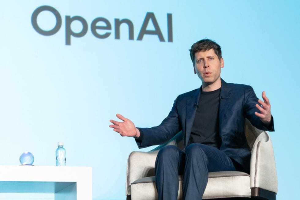 Bos OpenAI blak-blakan era AGI sudah dekat dan kecerdasan “dewa” menyusul menjadi sorotan utama dalam forum diskusi internasional ketika CEO OpenAI, Sam Altman, menyampaikan prediksi tegas tentang kemunculan Artificial General Intelligence (AGI).