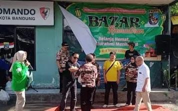 Bazar Ramadan FKPPI Kota Bandung bukan sekedar belanja hemat tapi juga meningkatkan tali silaturahmi. (ist)