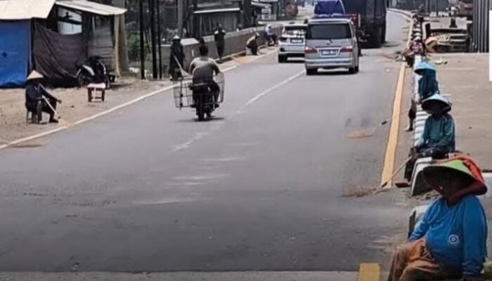 Pemprov Jabar Beri Kompensasi Rp 50 Ribu per Hari, Pencari Koin di Jembatan Sewo Diminta Berhenti Saat Lebaran