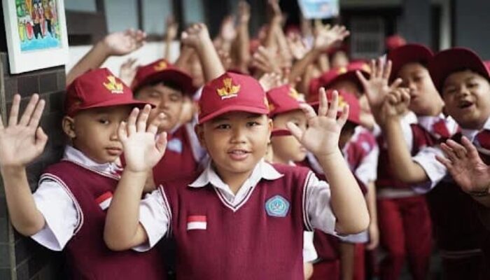 SPMB Bandung 2026 Dimulai 4 Mei, Sekolah Dibatasi Dua Shift