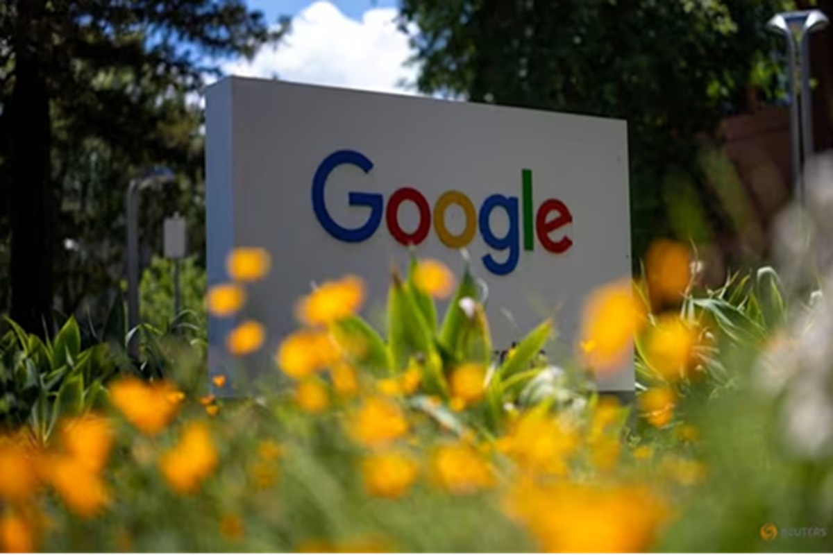 Komisi Eropa desak Google buka data pencarian ke OpenAI dan Anthropic berdasarkan DMA.