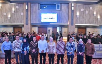 Foto bersama usai FGD Hari Penyiaran Daerah di Universitas Pasundan. (Ist)