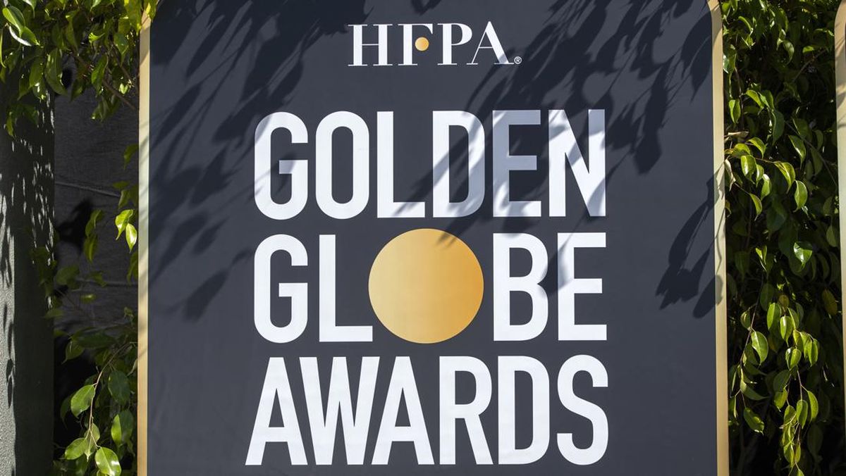 Komite Kelayakan Golden Globes tetapkan aturan AI untuk ajang 2027. Akting tak boleh digantikan mesin, podcast wajib masuk Top 30 Luminate. Ini jadwal lengkapnya.