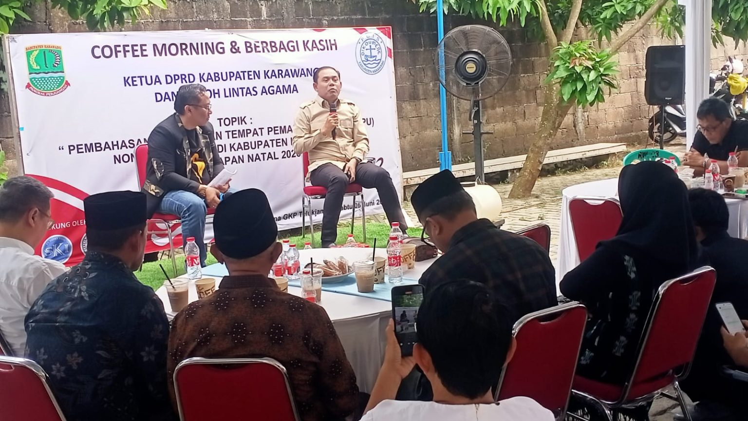 Ketua DPRD Karawang menyampaikan perbedaan Tempat Pemakaman Umum (TPU) dengan Tempat Pemakaman Bukan Umum (TPBU). (Ist)