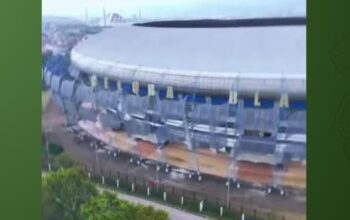 Wali Kota Farhan Tanggapi Celoteh Bobotoh: Akan Bertemu Persib Bahas Pembenahan GBLA 4 IMG 20260721 WA0089