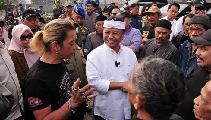 Pemprov Jabar Siapkan 800 Kios untuk Menampung PKL Kiaracondong