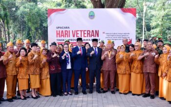 Hari Veteran, Erwan Setiawan: Veteran Penjaga Nilai Perjuangan Bangsa 4 wagub erwan di hari veterang