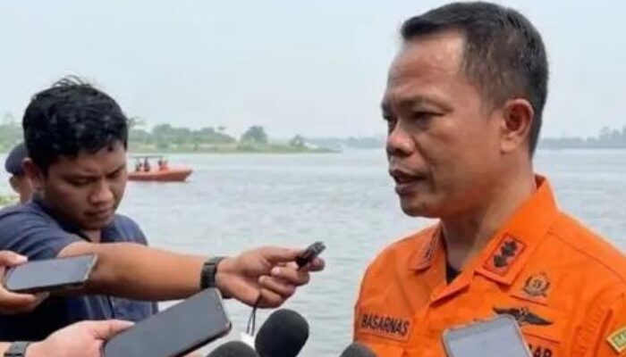 Hari Ketiga Pencarian KM Virgo Transport 8: Perluas Sektor Penyisiran Tim SAR Kerahkan KRI Canopus 