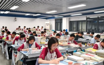 Strategi Besar China Lewat "AI+ Education": Rombak Kurikulum hingga Sertifikasi Guru 4 AI China
