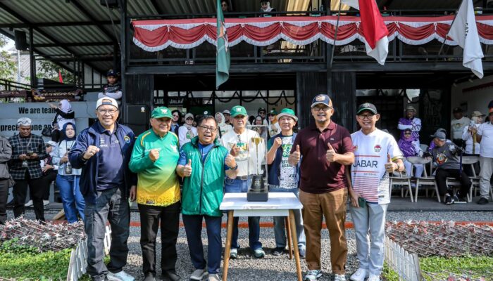 Wali Kota Farhan Buka Turnamen Gateball Spirit ’70plus: Olahraga Lansia Jaga Fisik dan Otak Tetap Tajam