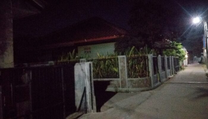 Sambungan Listrik Puluhan Rumah di Kepuh Alami Pemadaman Tiga Malam Berturut-turut Pascakebakaran BPN Karawang