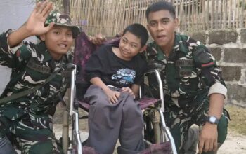 Sentuhan Kemanusiaan di TMMD ke-130 Sukabumi: Saat Senyum Warga Disabilitas Jadi Bukti Nyata Pengabdian TNI 6 TNI Manungal