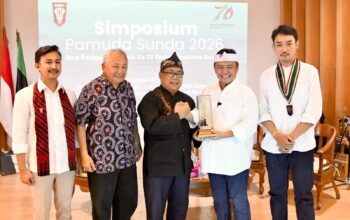 Peran Strategis Pemuda Sunda Wujudkan Visi Jabar Istimewa di Era Modern 6 herman suryatman bersama pemuda sunda