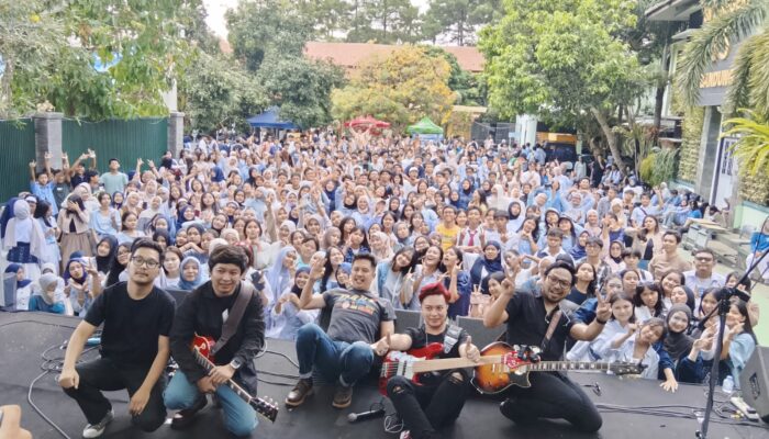 Guncang SMAN 15 Bandung, Kolaborasi Spektakuler Niravela Padukan Edukasi Mental hingga Aksi Sosial